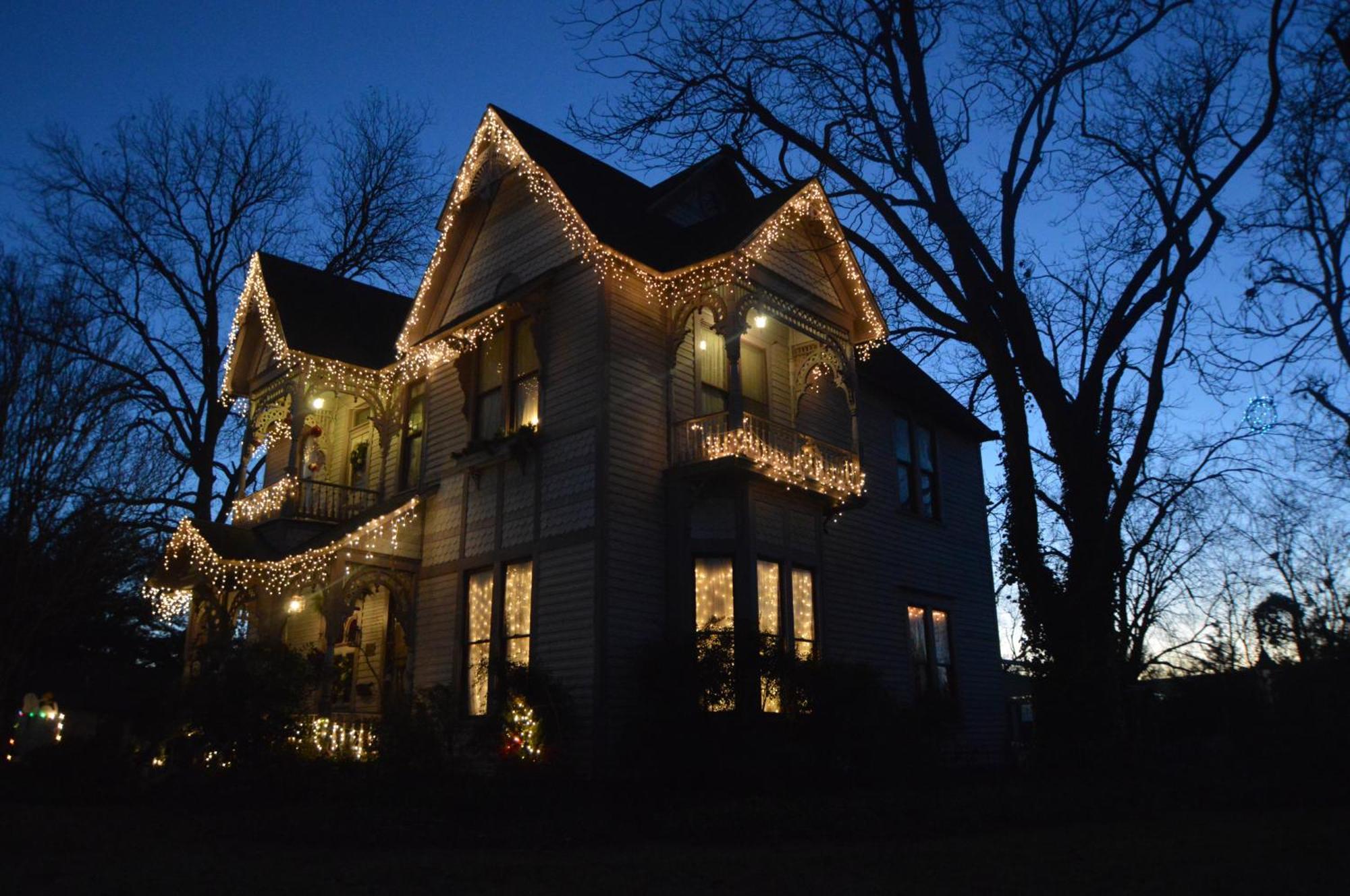Carleton House Bed And Breakfast Bonham Bagian luar foto